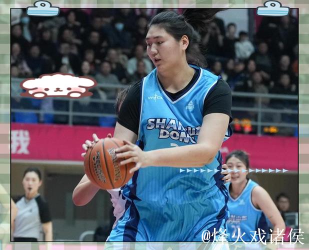 “小巨人”张子宇迎来WCBA首秀